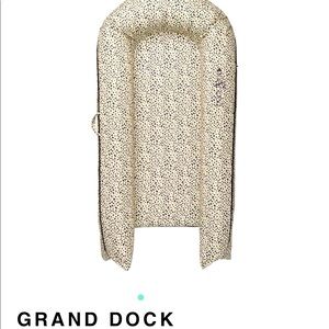 Dockatot Grand
